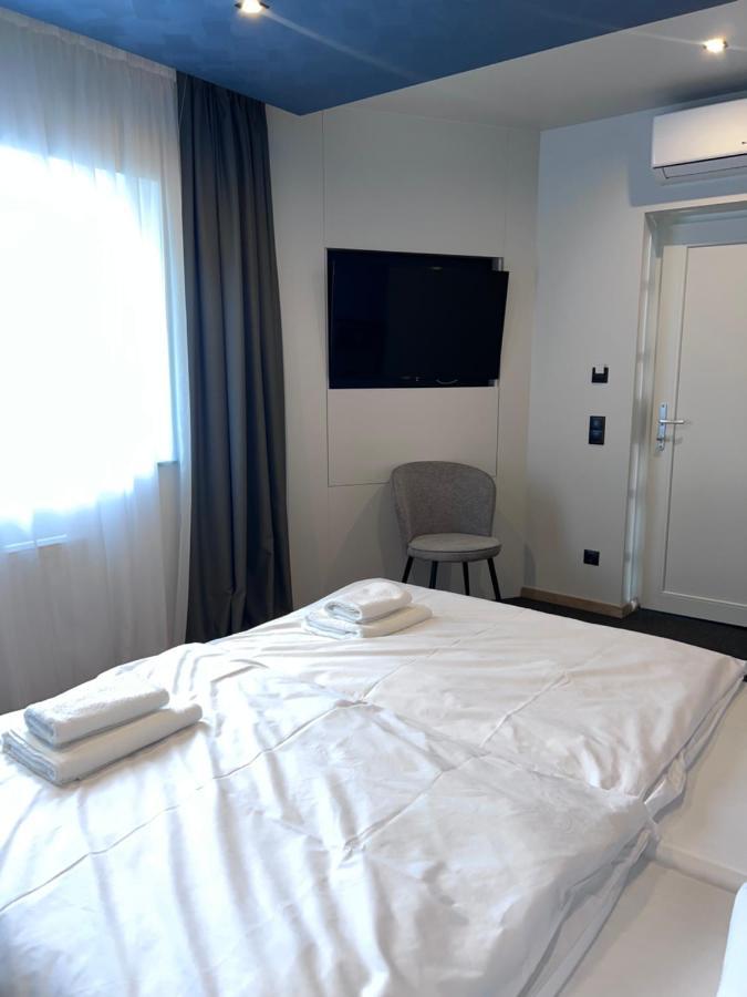 Jam Panzio Hotel Kapuvar Luaran gambar