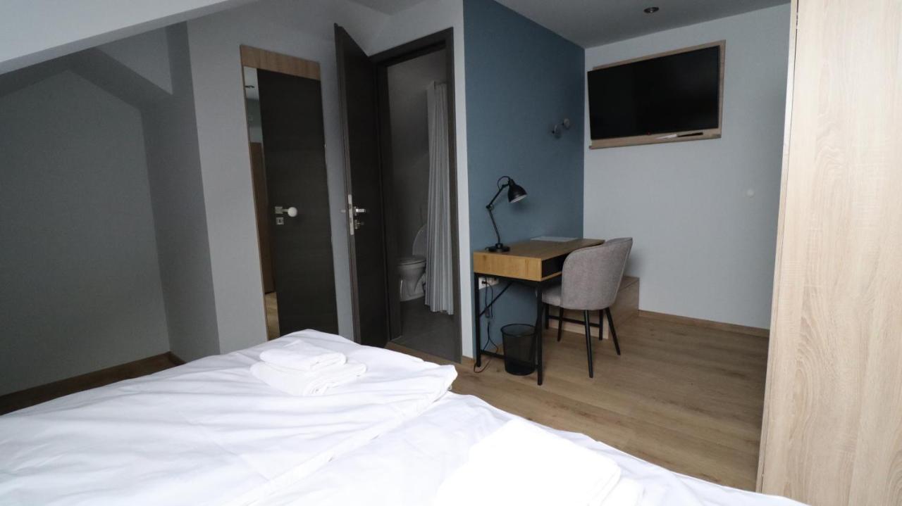 Jam Panzio Hotel Kapuvar Luaran gambar